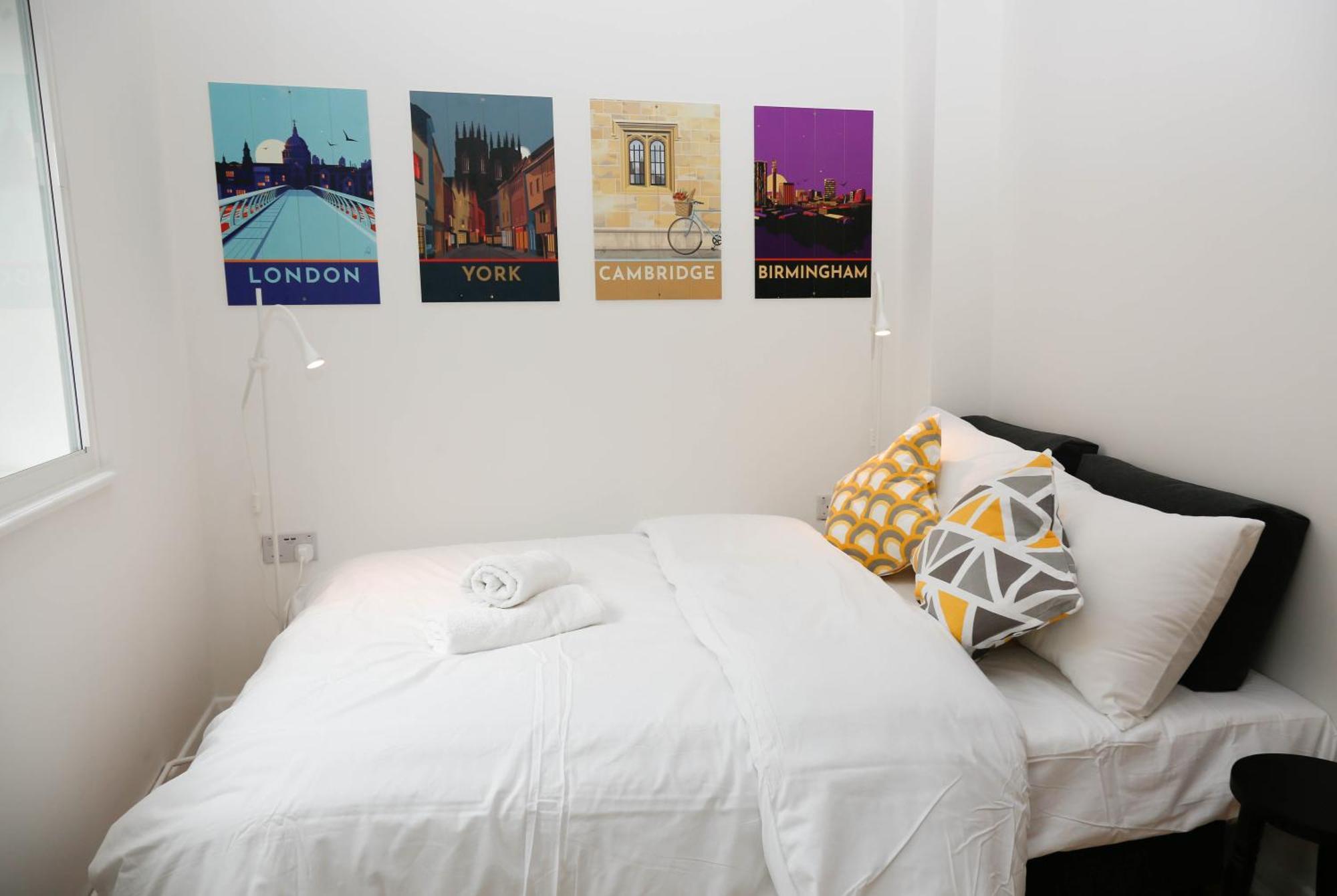 New Luxury Apartments In Central London Next To Shops, Cafes, Bars & Metro Exterior foto